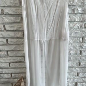 BCBGeneration Long White Blouse Top sleeveless